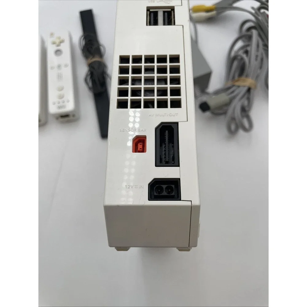 Nintendo Wii Console Bundle RVL001 GameCube Power Supply Sensor AV Cables TESTED